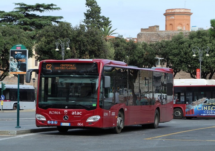 Un autobus della linea C2