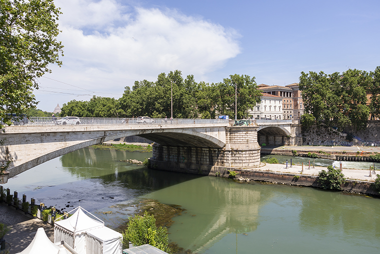 Ponte Garibaldi a Roma