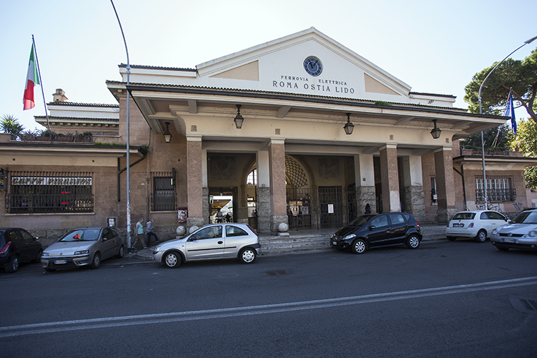 la stazione di Roma Ostiense