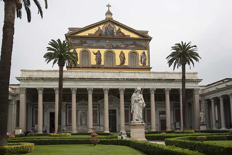 la Basilica di San Paolo Fuori le Mura