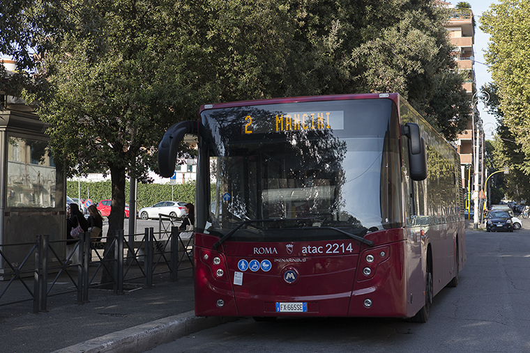 Il 2 su bus