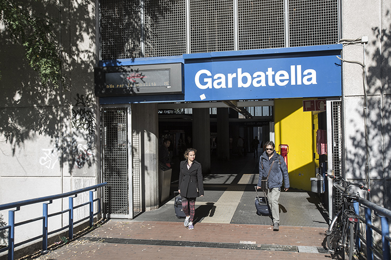 La stazione metro B di Garbatella