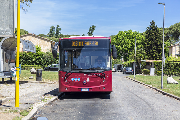 un bus della linea 016