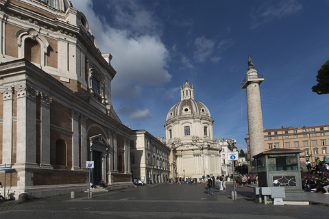 Nella foto piazza Madonna di Loreto