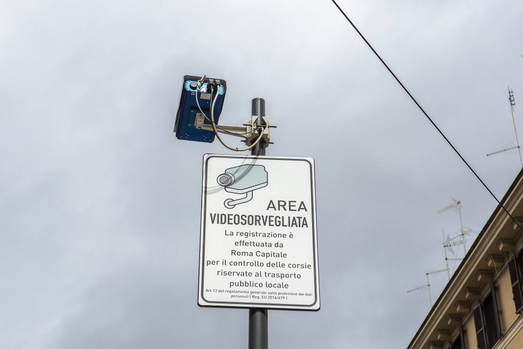ITS (Intelligent Transport System) 2 Varco Preferenziale Cartello K9A2272 1