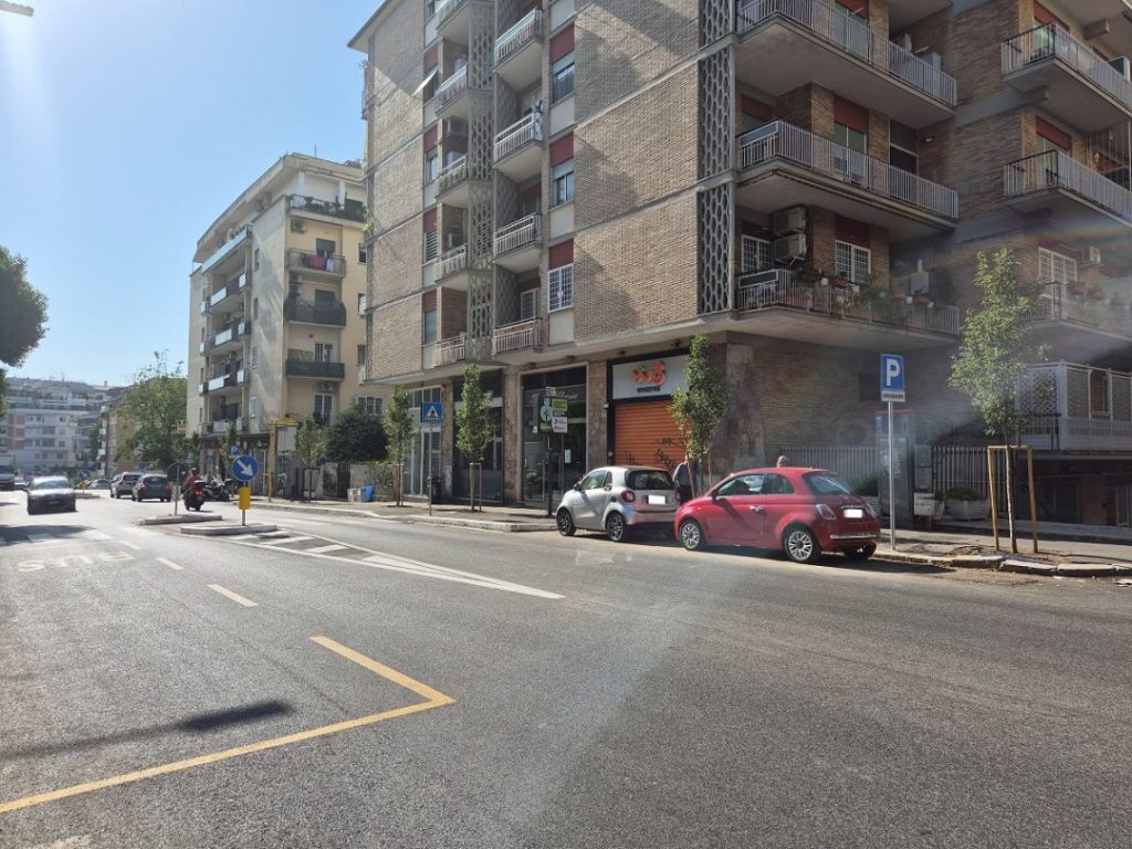 Black Point - via di Vigna Stelluti - altezza civico 187 7 VignaStelluti Post 01 2