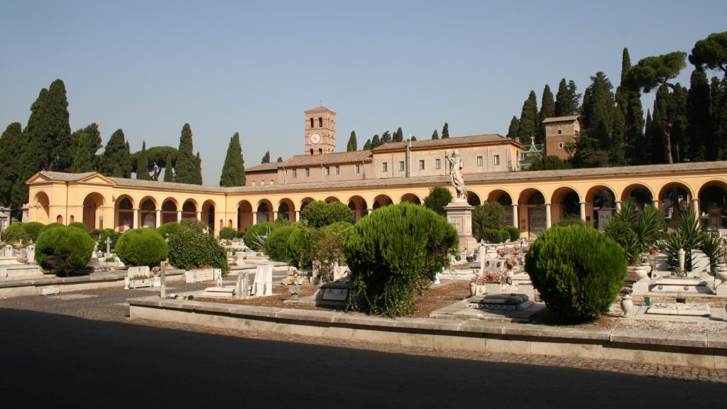 Cimitero Monumentale del Verano Quadriportico